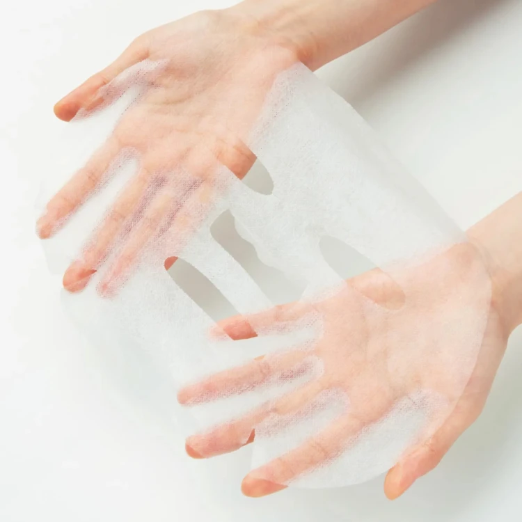 Some By Mi - Real Snail Skin Barrier Care Mask - Wzmacniająca Maska w Płachcie - 1szt w użyciu