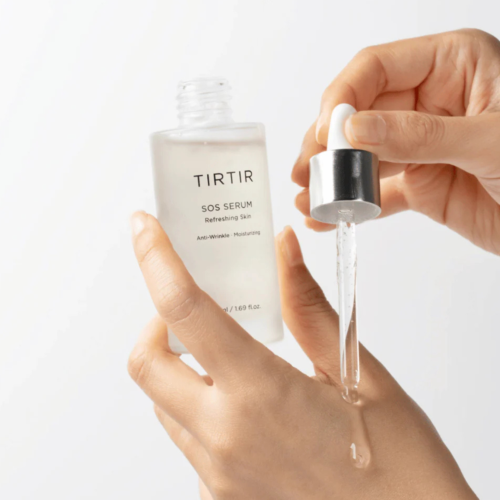 TIRTIR - SOS Serum - Rewitalizujące Serum do Twarzy - 50ml w użyciu