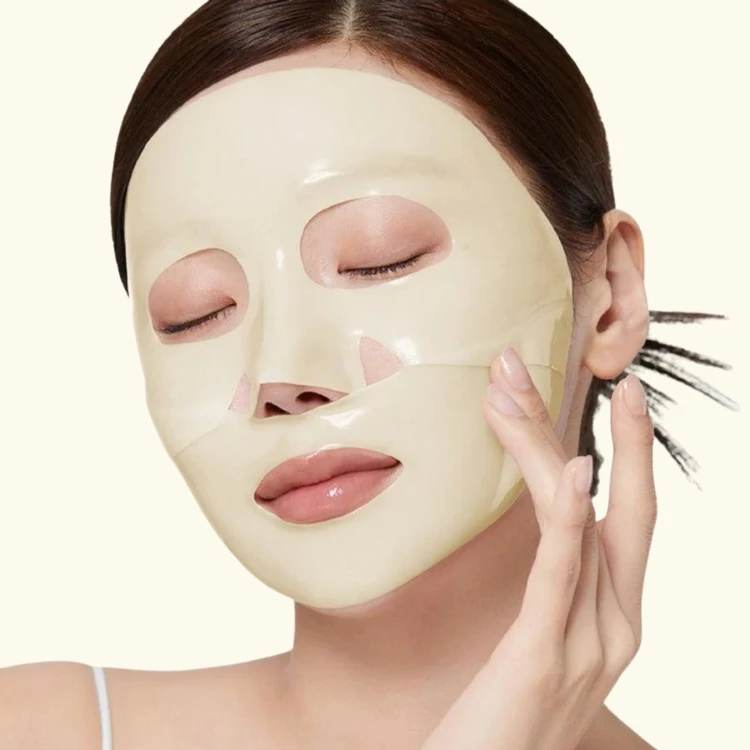 Medicube Kojic Acid Turmeric Brightening Gel Mask - Rozświetlająca Maska z Kwasem Kojowym - 1szt w użyciu