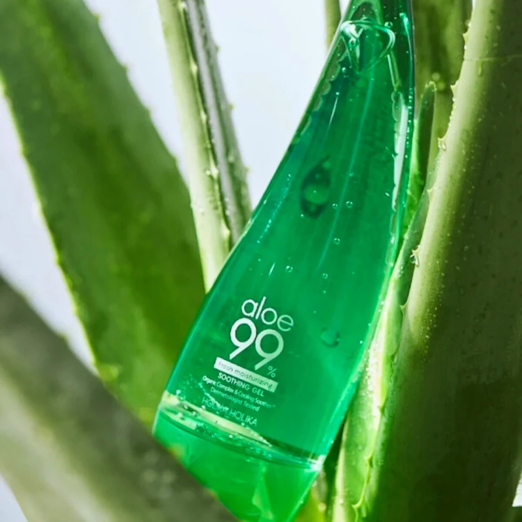 Holika Holika - Aloe 99% Soothing Gel - Aloesowy Żel do Twarzy i Ciała - 250ml w aranżacji
