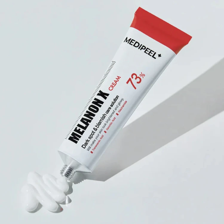 Medi-Peel - Melanon x Cream - Rozjaśniający Krem ​​na Zmiany Pigmentacyjne do Twarzy - 30ml w aranżacji