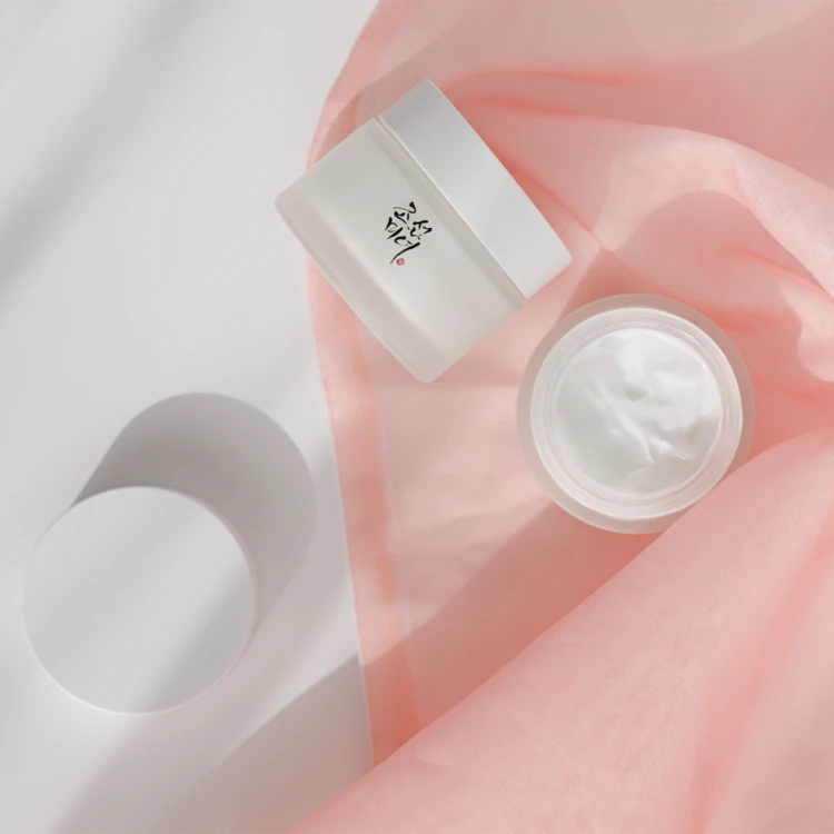 Beauty of Joseon - Dynasty Cream - Delikatny nawilżający krem do twarzy - 50ml w aranżacji
