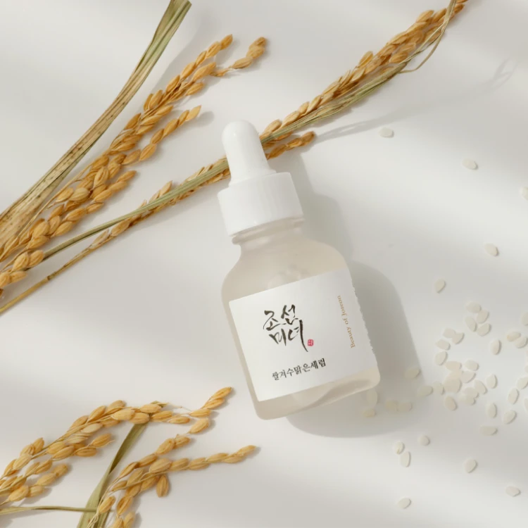 Beauty of Joseon - Glow Deep Serum Rice and Alpha-Arbutin - Ryżowe serum rozjaśniające - 30ml w aranżacji