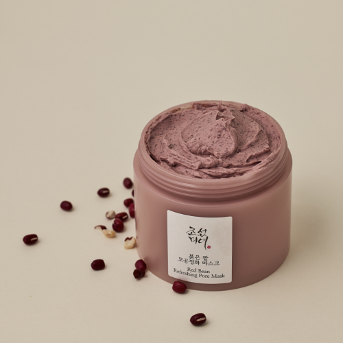 Beauty of Joseon - Red Bean Refreshing Pore Mask - Maseczka glinkowa odświeżająca pory z czerwoną fasolą - 140ml w użyciu