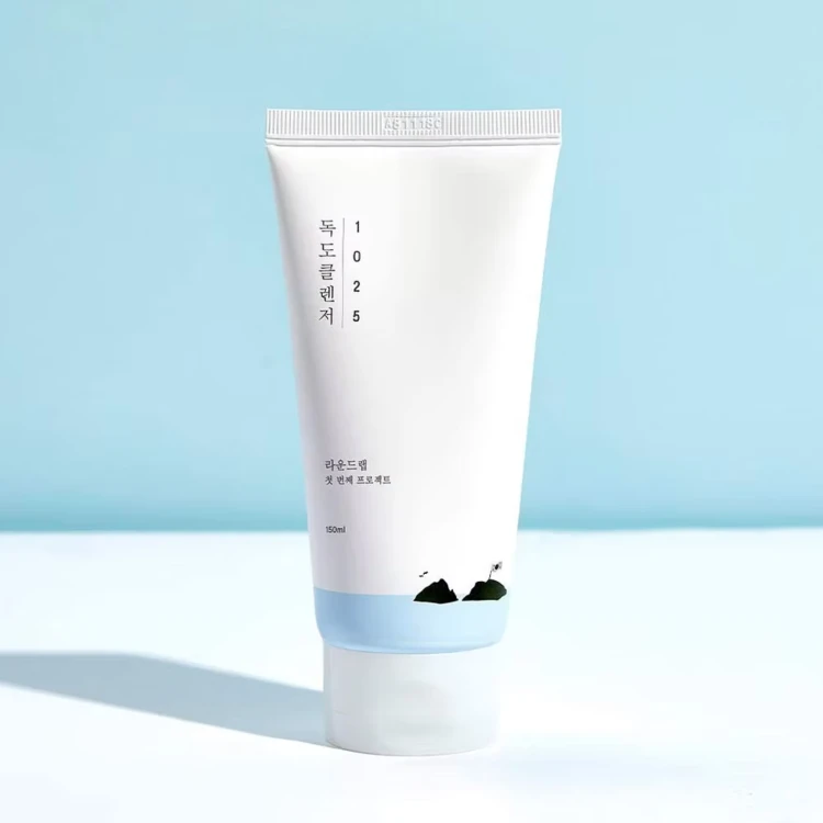 Round Lab - Renewal 1025 Dokdo Cleanser - Regenerujący Żel do Mycia Twarzy - 150ml w aranżacji