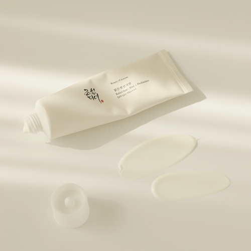 Beauty of Joseon - Relief Sun Rice Probiotics - SPF50+/PA++++ - Ryżowy krem przeciwsłoneczny do twarzy - 50ml w użyciu