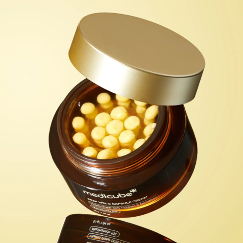 Medicube - Deep Vita C Capsule Cream - Rozjaśniająco-Ujędrniający Krem kapsułkowy do twarzy - 55g w aranżacji